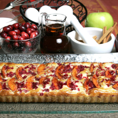 P2004-Deep-Dish-Buttermilk-Pancake-Stuffed-with-Fresh-Cranberries-and-Apples_mini